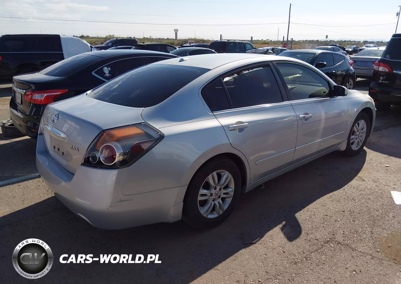 2010 Nissan Altima 2.5 S VIN:1N4AL2AP1AN490283 - 4