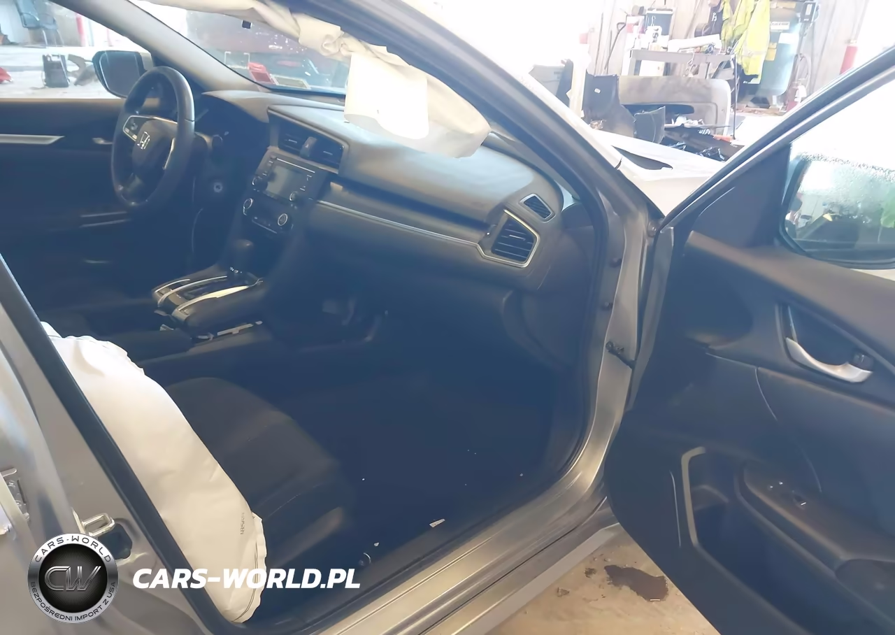 2018 Honda Civic Lx VIN:2HGFC2F53JH598325 - 5