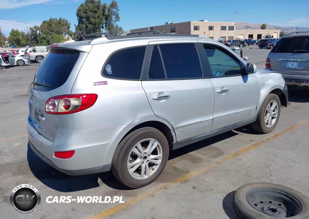 2012 Hyundai Santa Fe Limited V6 VIN:5XYZK4AG4CG106177 - 4