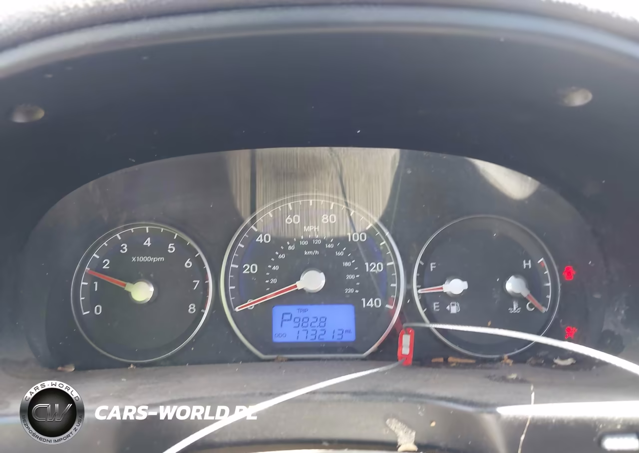 2012 Hyundai Santa Fe Limited V6 VIN:5XYZK4AG4CG106177 - 7