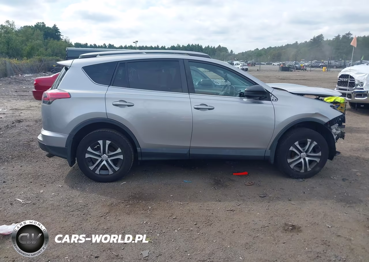 2017 Toyota Rav4 Le VIN:2T3BFREVXHW595334 - 14
