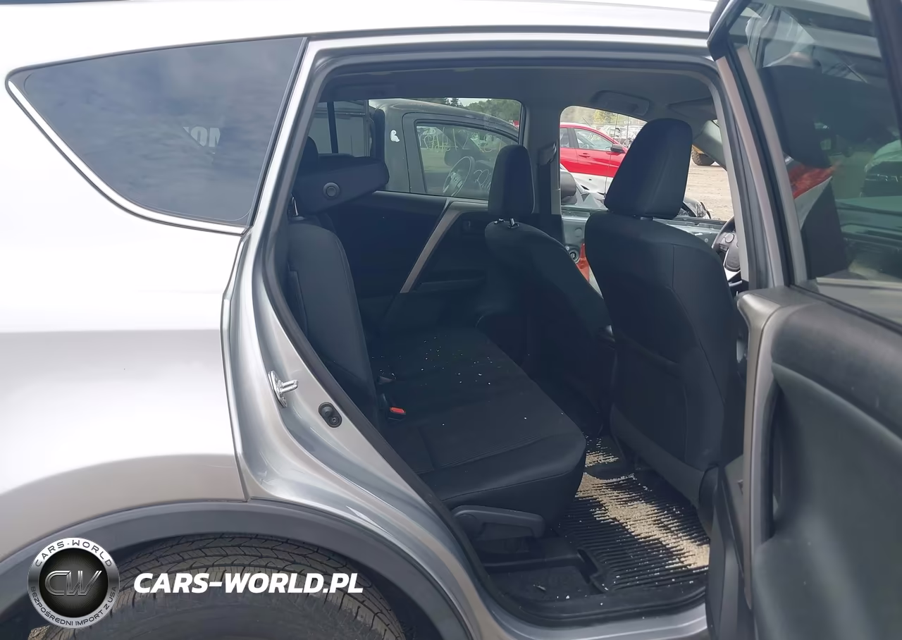 2017 Toyota Rav4 Le VIN:2T3BFREVXHW595334 - 8
