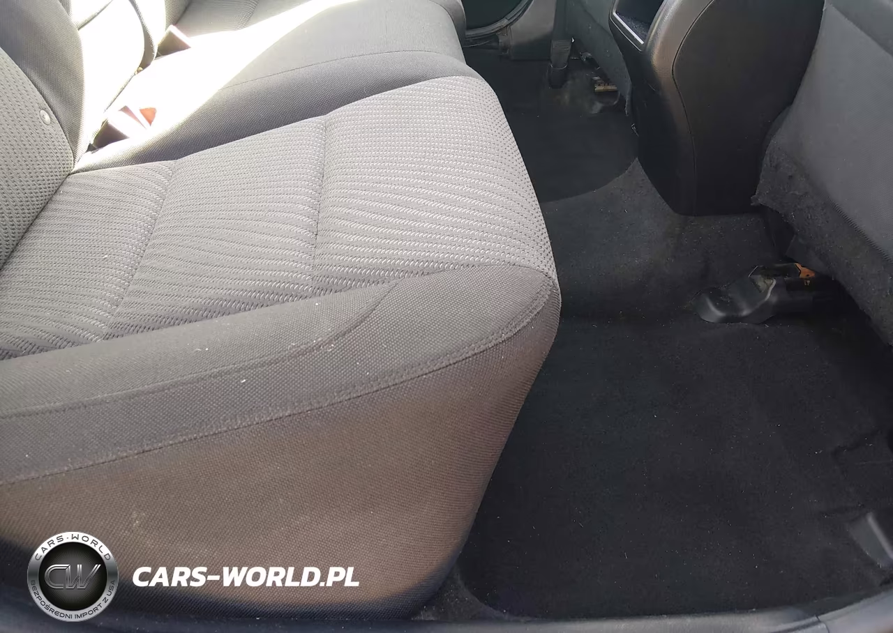 2015 Toyota Camry Le VIN:4T4BF1FK1FR470501 - 8