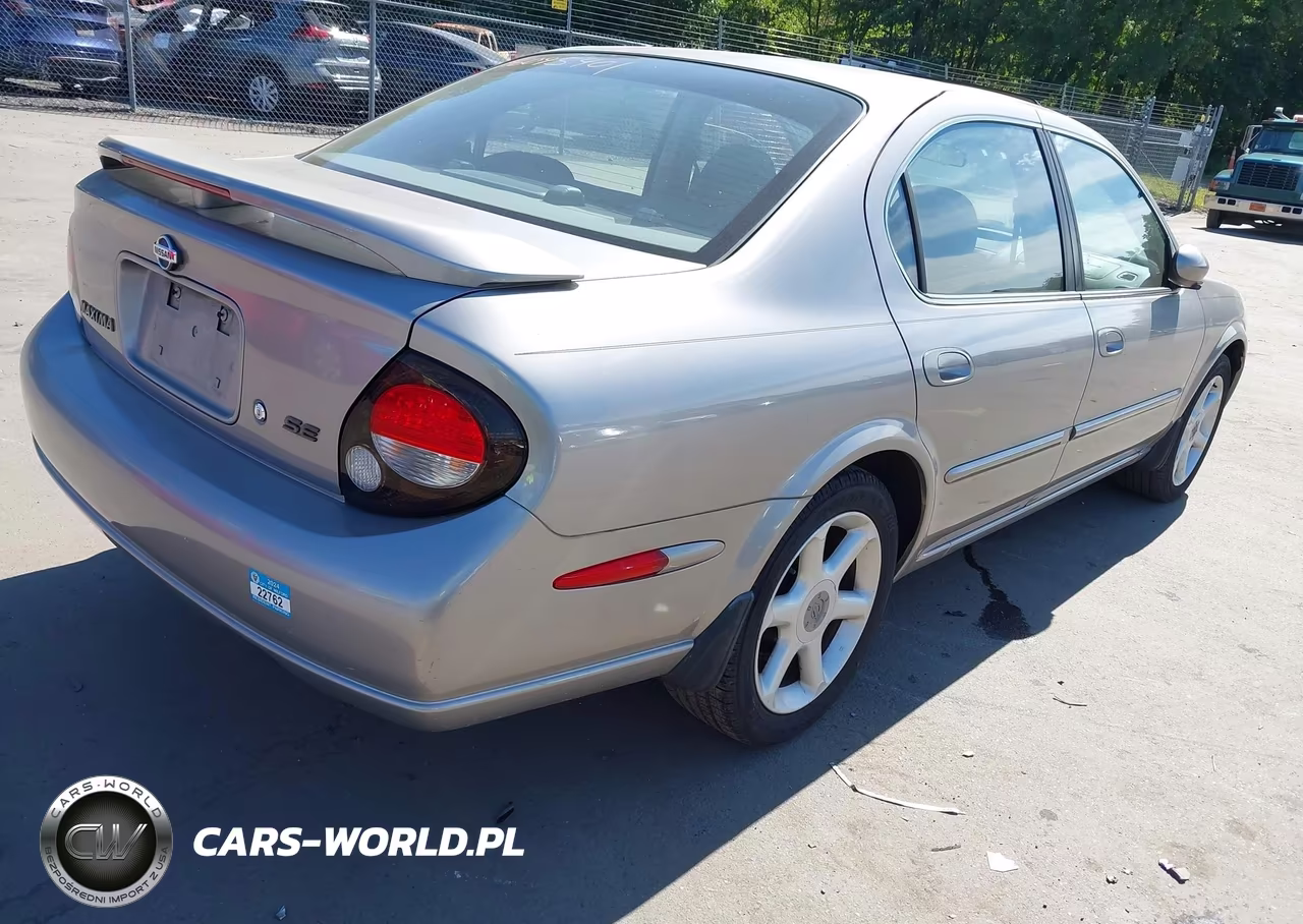2000 Nissan Maxima Gle-Gxe-Se VIN:JN1CA31A1YT011119 - 4