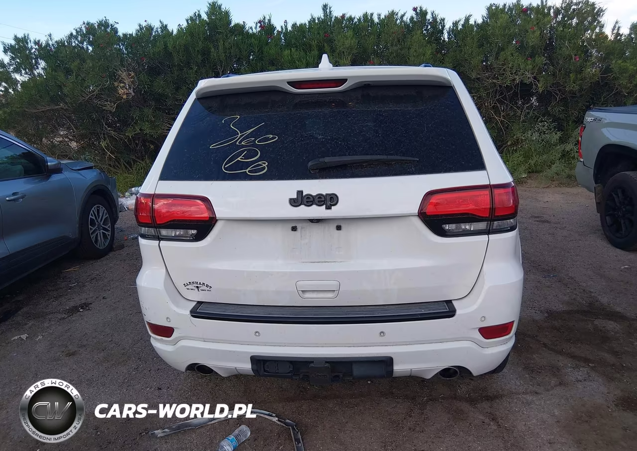 2015 Jeep Grand Cherokee Altitude VIN:1C4RJEAG2FC131516 - 16