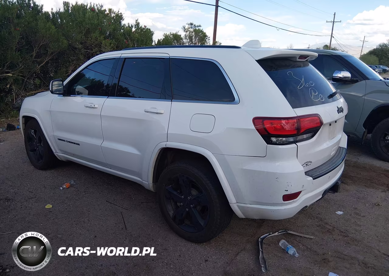 2015 Jeep Grand Cherokee Altitude VIN:1C4RJEAG2FC131516 - 3