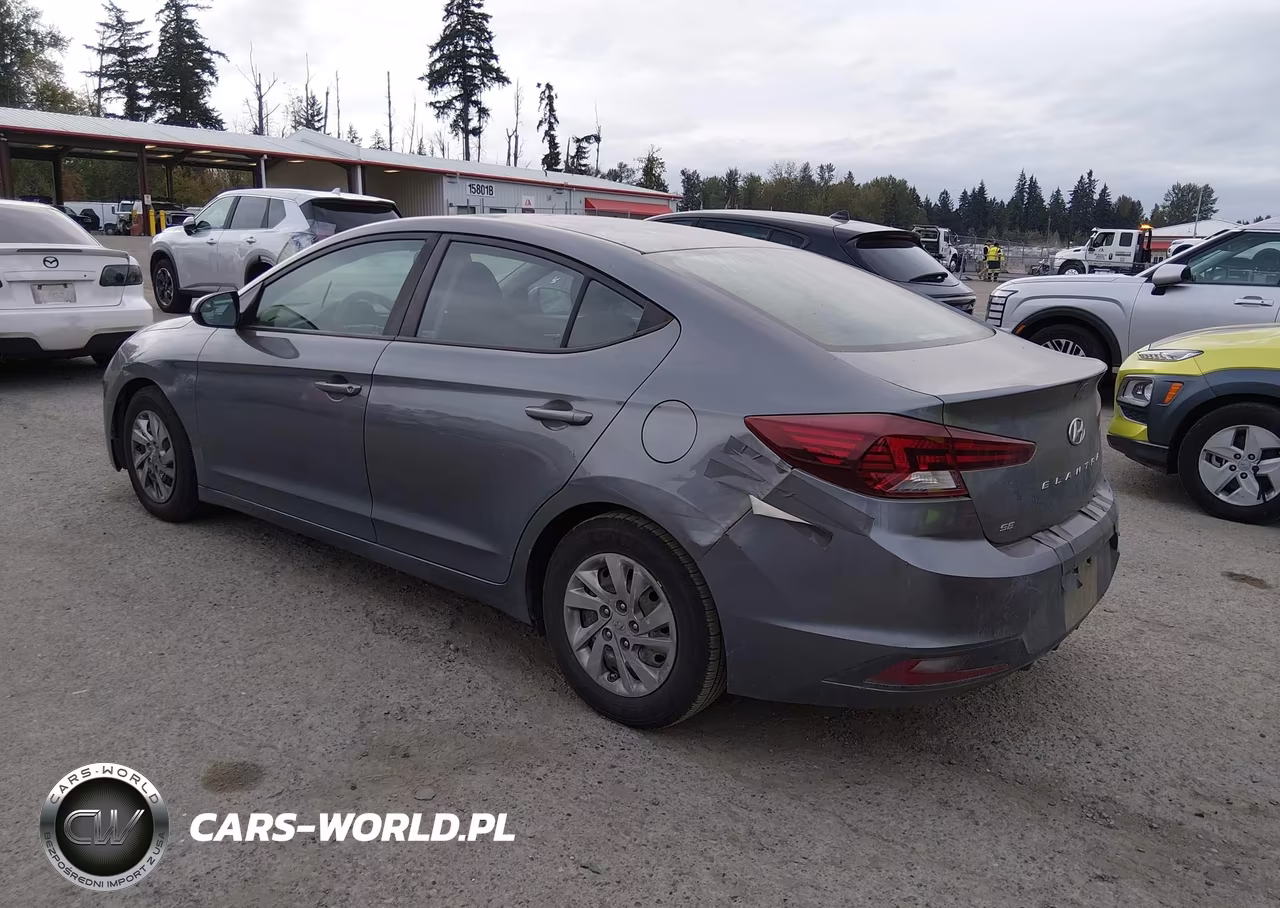 2019 Hyundai Elantra Se VIN:5NPD74LF9KH463751 - 3