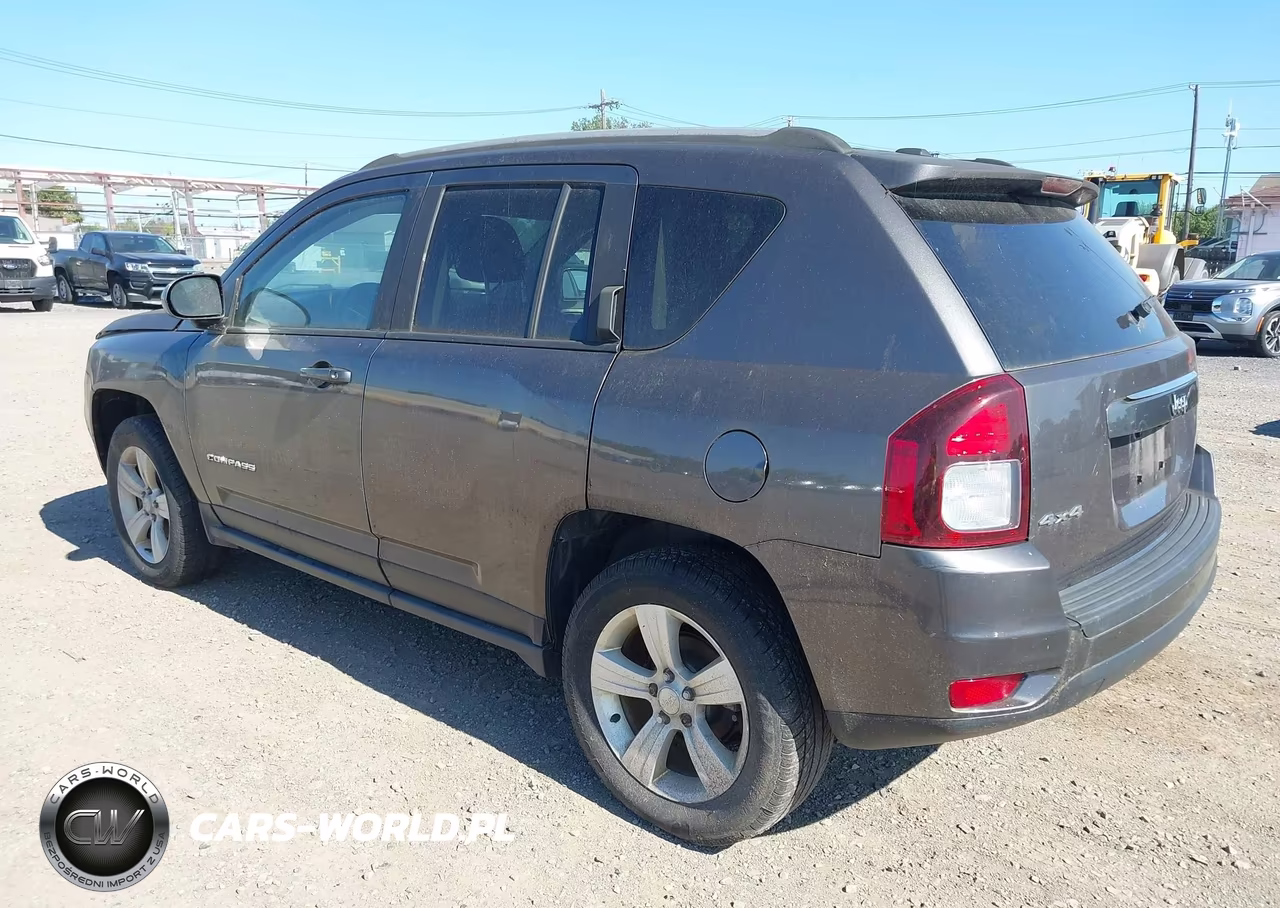 2017 Jeep Compass Latitude 4X4 VIN:1C4NJDEB2HD192000 - 3