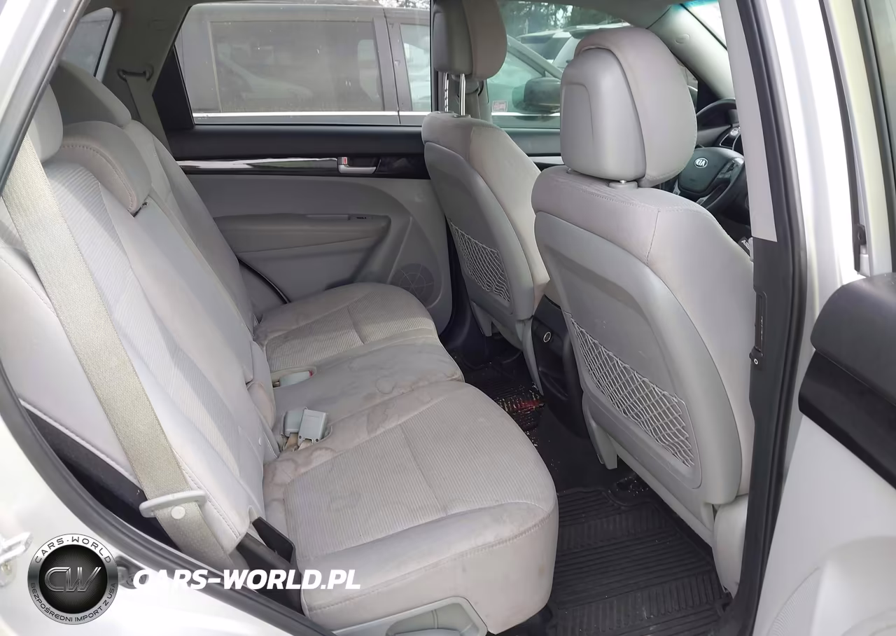 2015 Kia Sorento Lx V6 VIN:5XYKT4A79FG576787 - 8