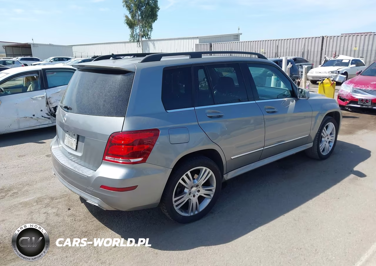2013 Mercedes-Benz Glk 350 VIN:WDCGG5HBXDG030403 - 4