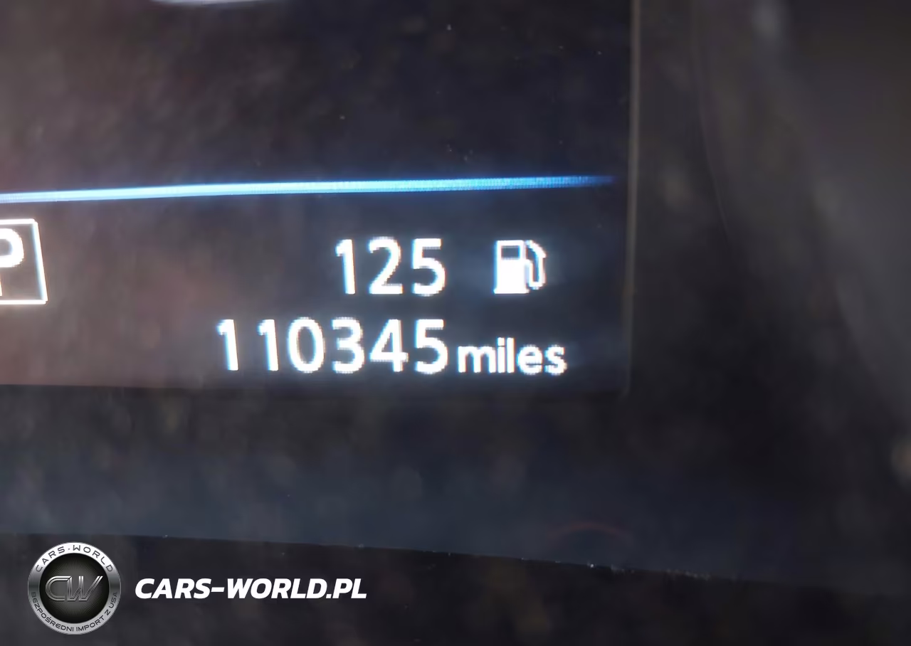 2018 Nissan Rogue S VIN:KNMAT2MV7JP520900 - 15