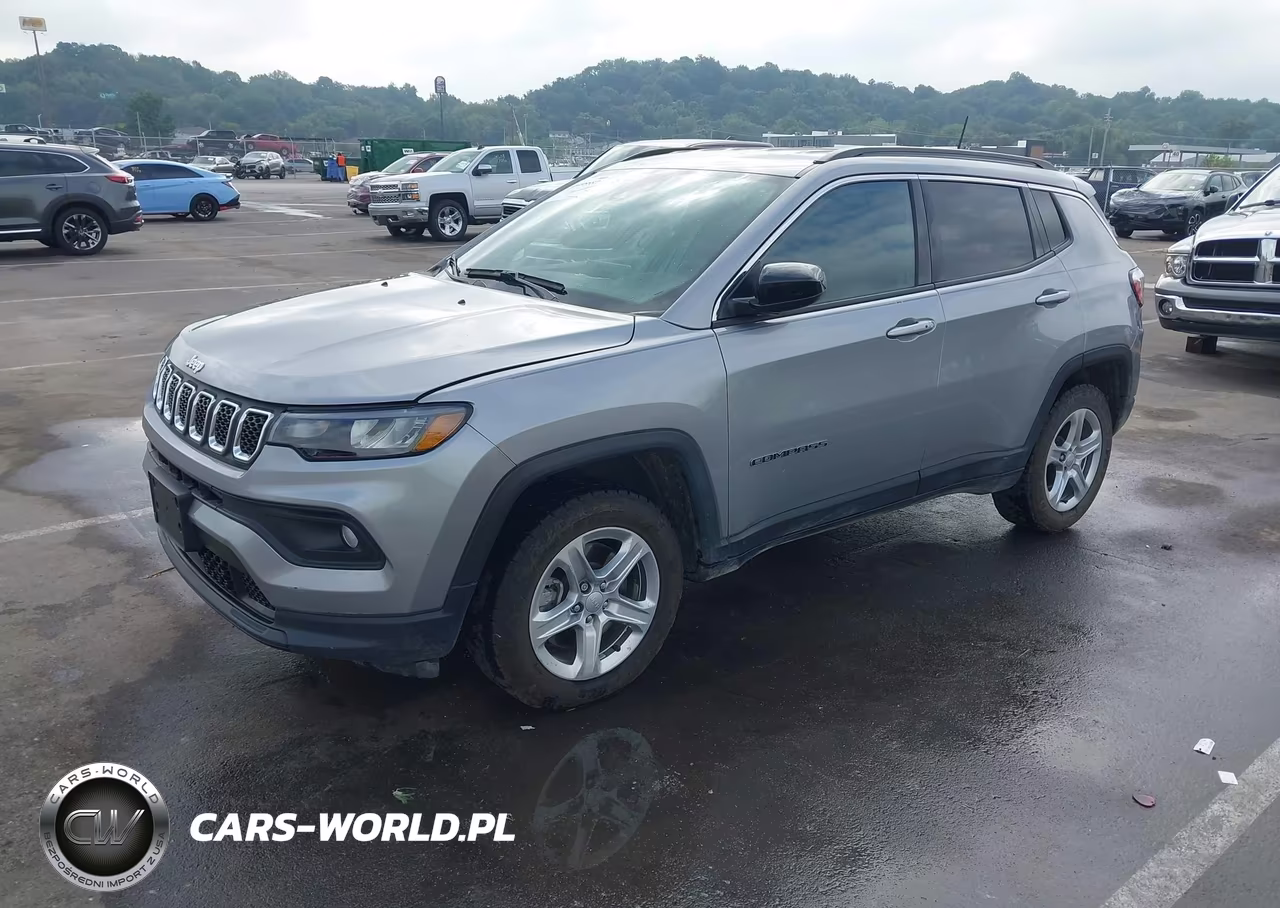 2023 Jeep Compass Latitude 4X4 VIN:3C4NJDBN4PT509220 - 2