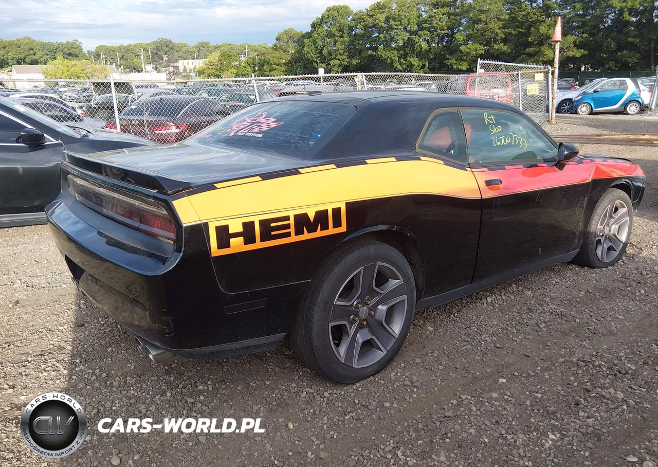 2013 Dodge Challenger R-T Classic VIN:2C3CDYBTXDH524222 - 4