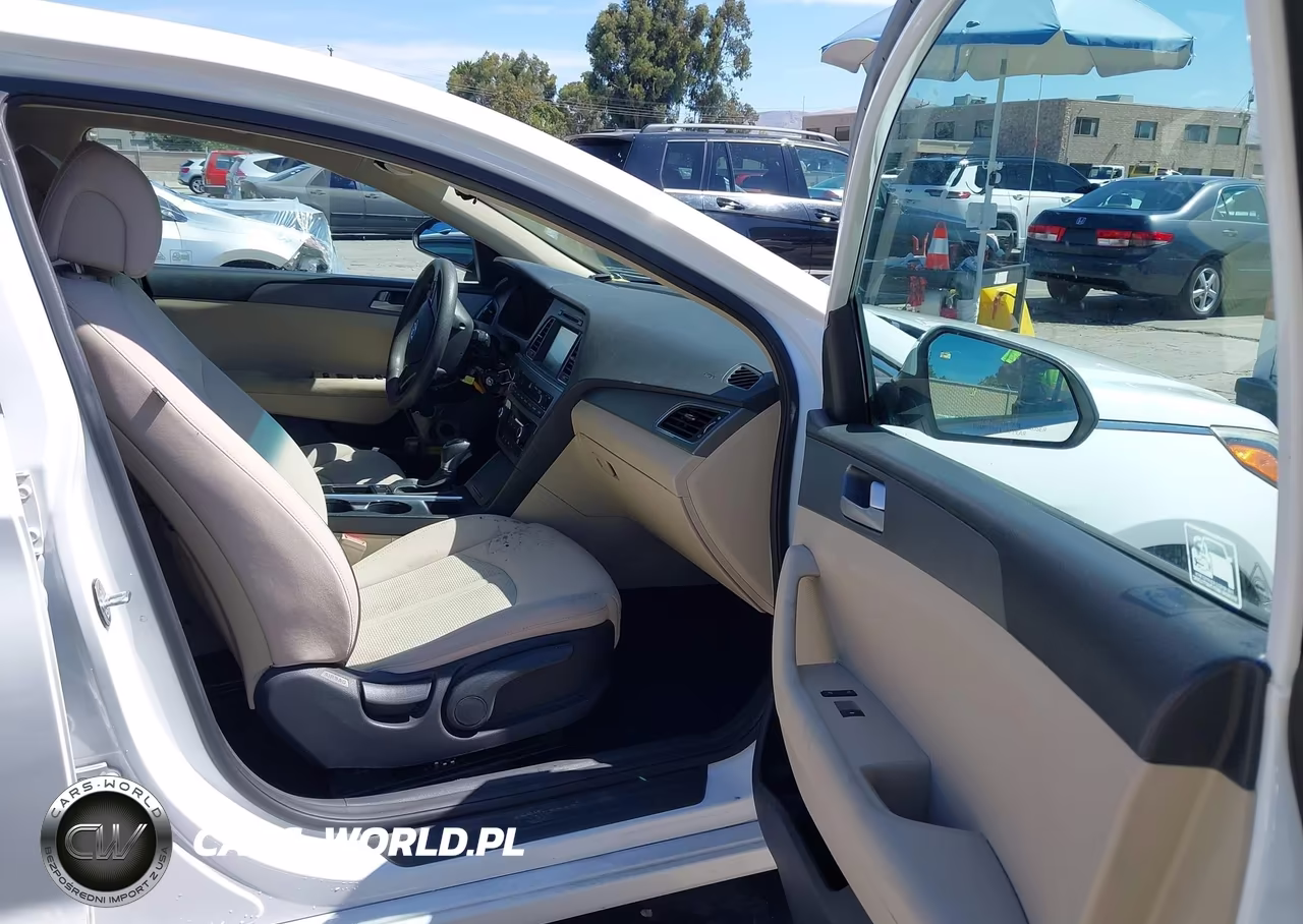 2016 Hyundai Sonata Se VIN:5NPE24AF4GH314001 - 5