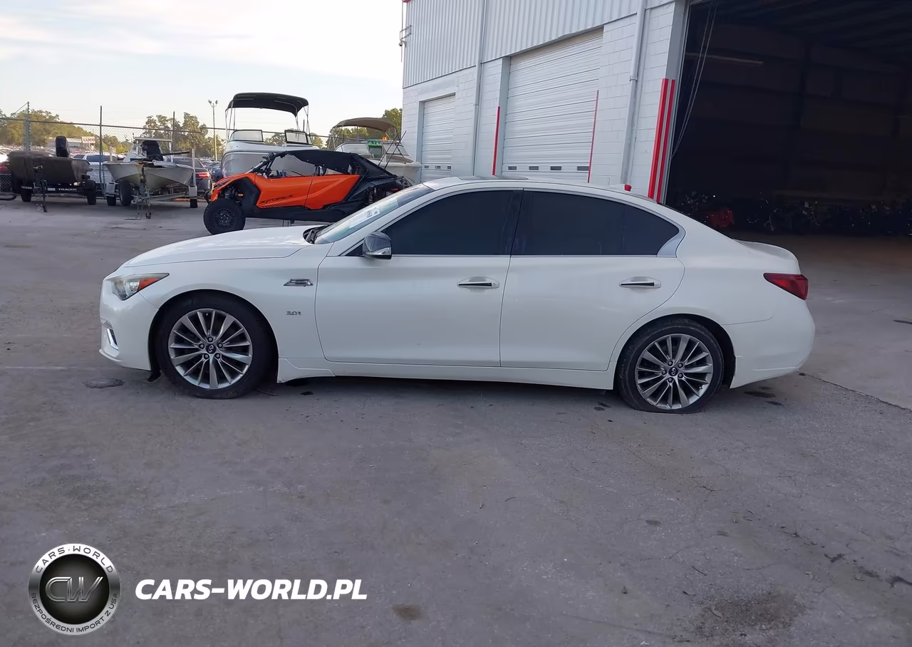 2018 Infiniti Q50 3.0T Luxe VIN:JN1EV7AR3JM437145 - 14