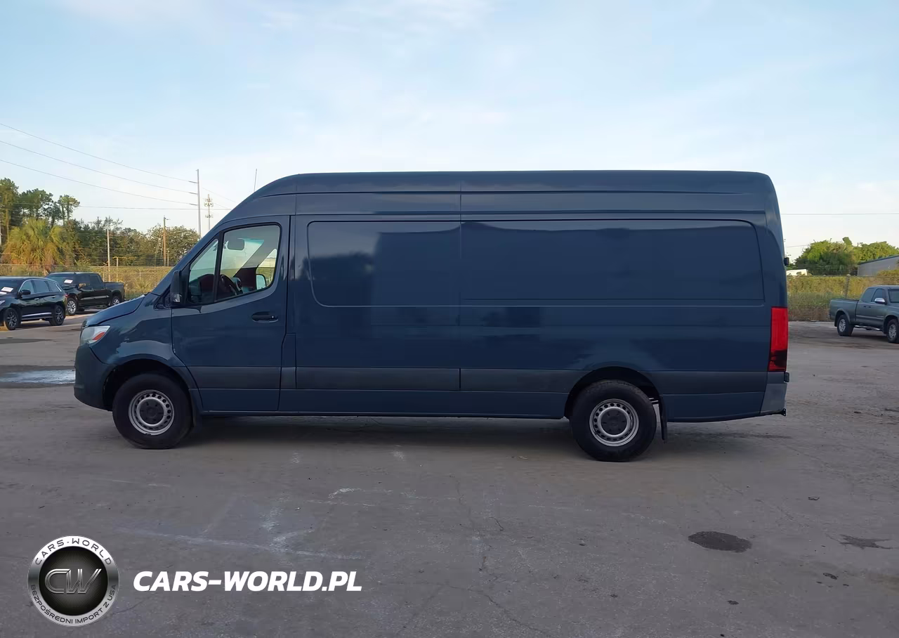 2019 Mercedes-Benz Sprinter 2500 High Roof V6 VIN:WD4PF1CD1KP137708 - 14