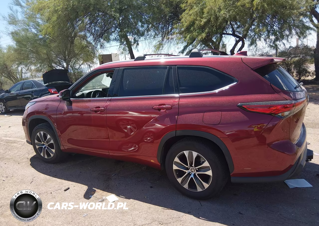 2022 Toyota Highlander Hybrid Xle VIN:5TDHARAH8NS516202 - 13