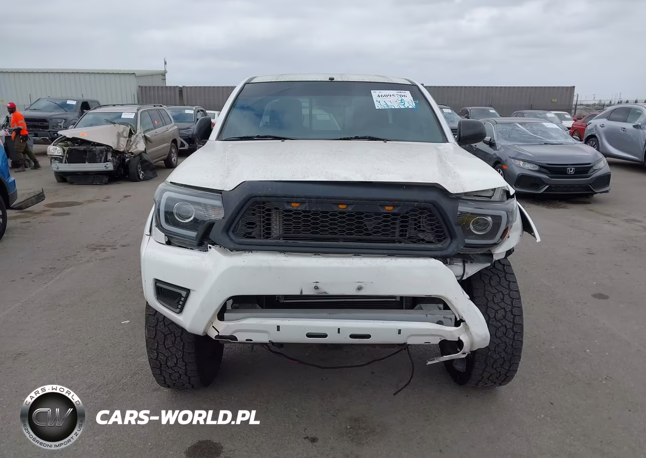 2012 Toyota Tacoma Prerunner VIN:5TFTX4GN5CX012755 - 12