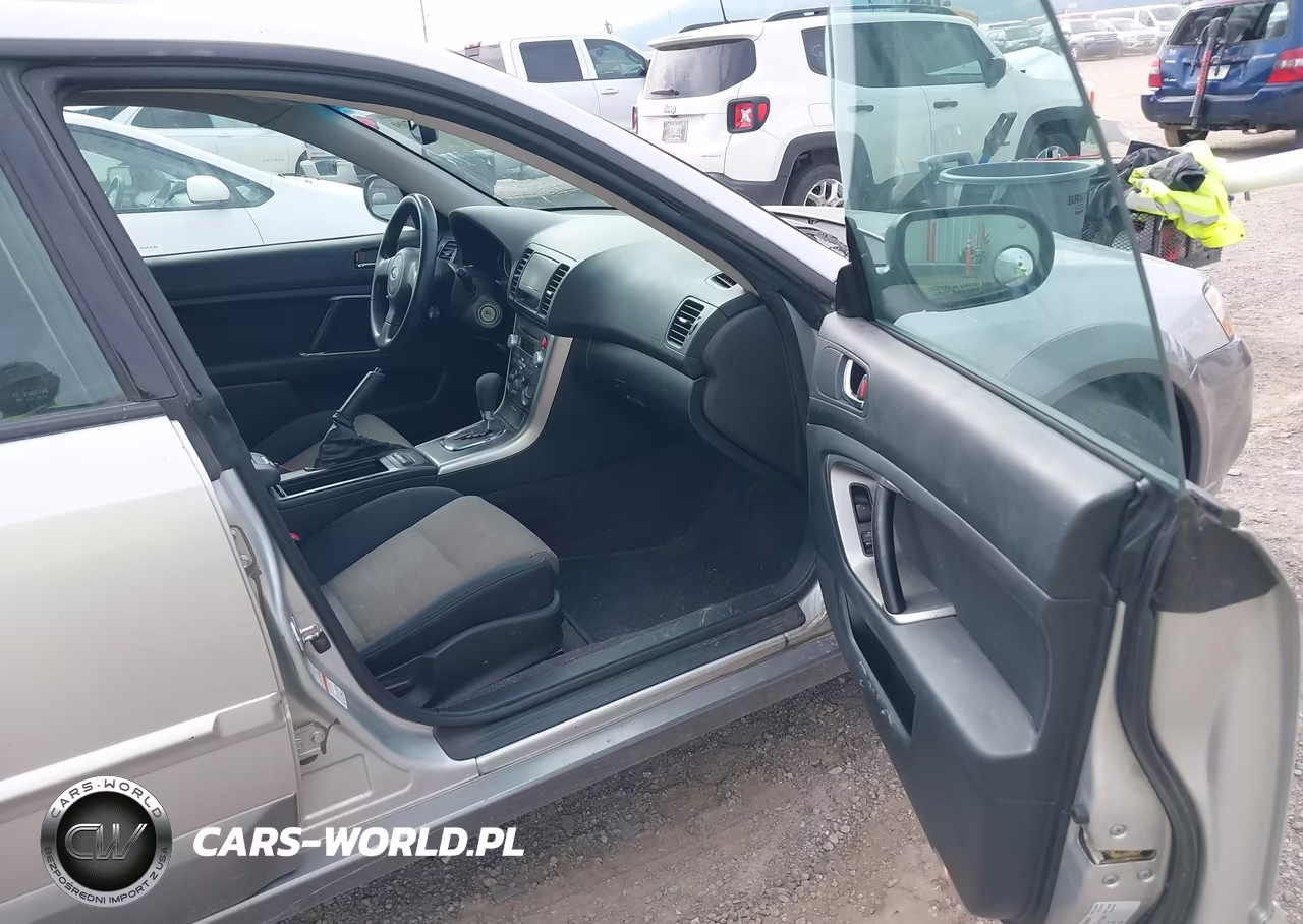 2007 Subaru Outback 2.5I VIN:4S4BP61C777327296 - 5
