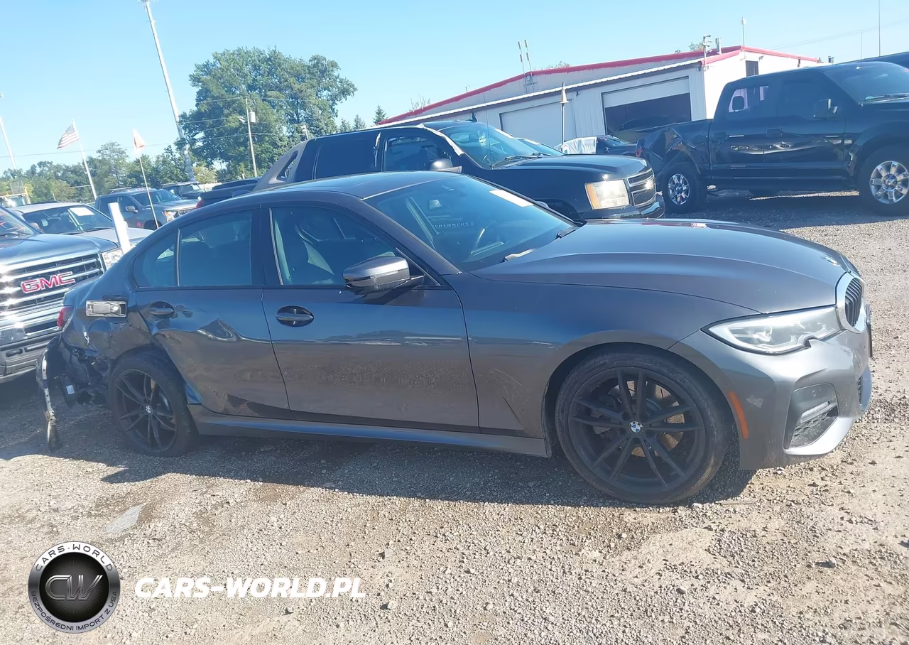 2022 BMW 330I xDrive VIN:3MW5R7J07N8C71926 - 13