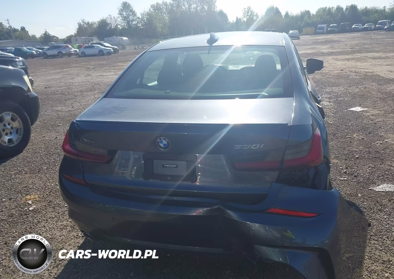 2022 BMW 330I xDrive VIN:3MW5R7J07N8C71926 - 16