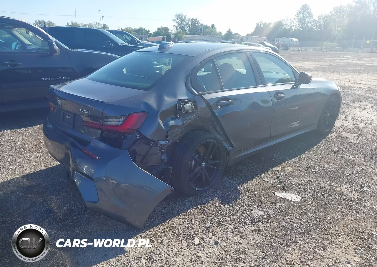 2022 BMW 330I xDrive VIN:3MW5R7J07N8C71926 - 4