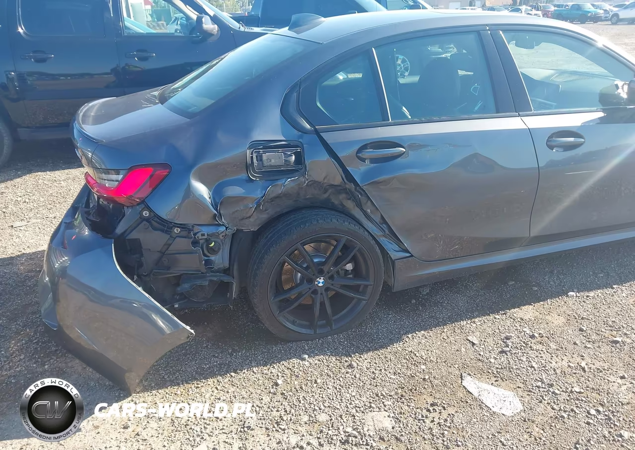 2022 BMW 330I xDrive VIN:3MW5R7J07N8C71926 - 6