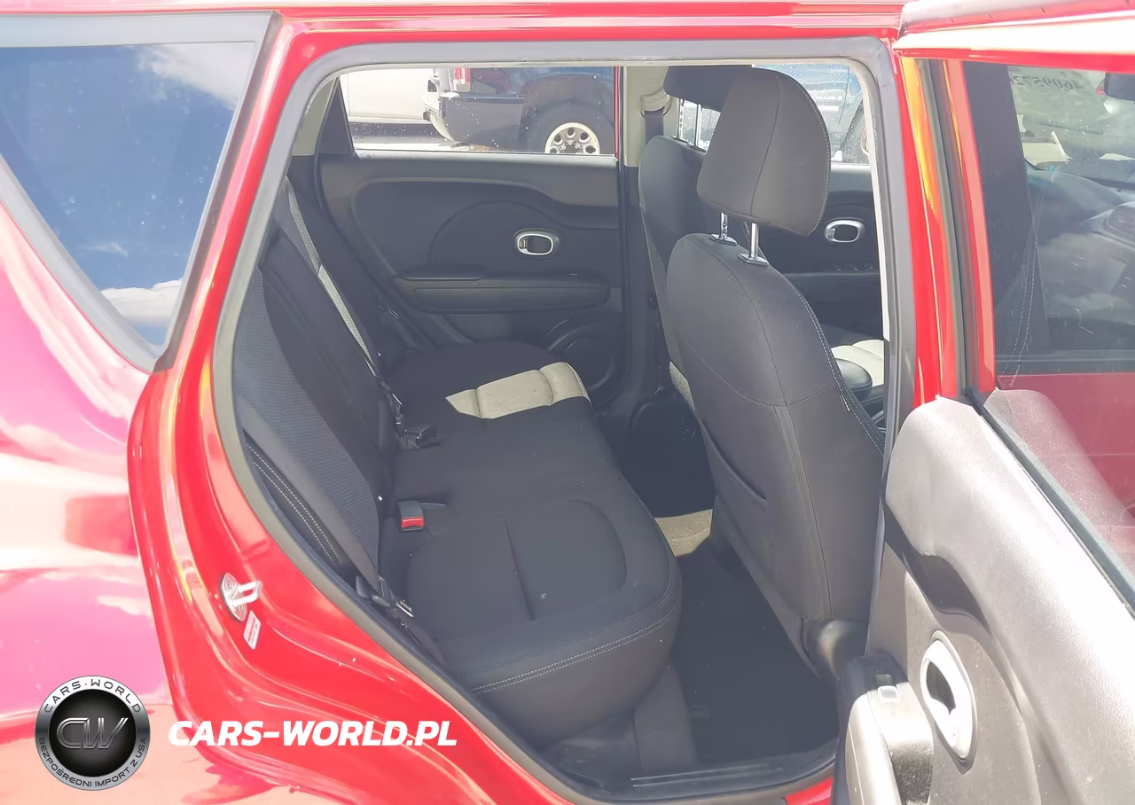 2017 Kia Soul + VIN:KNDJP3A50H7478949 - 8