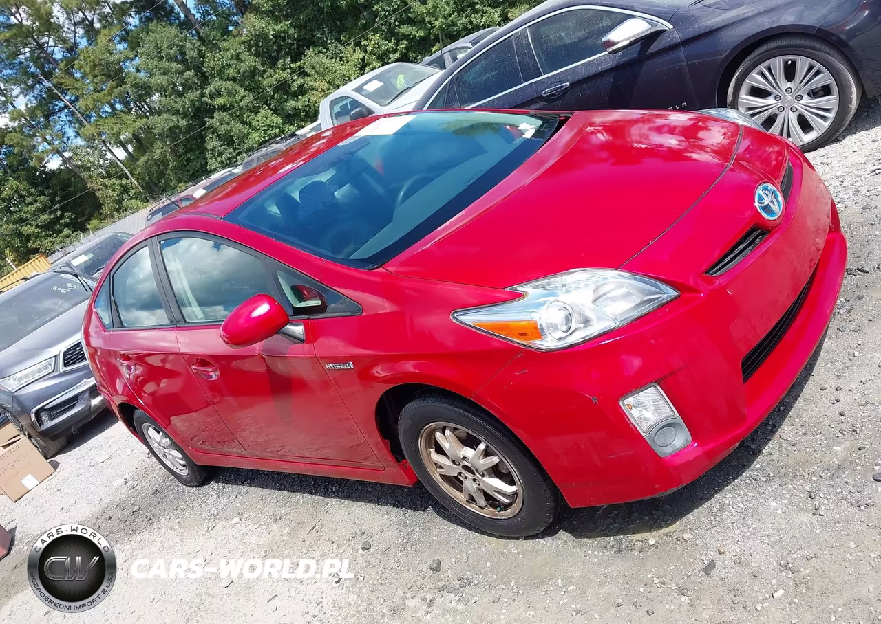2011 Toyota Prius Two VIN:JTDKN3DU6B1369340 - 13