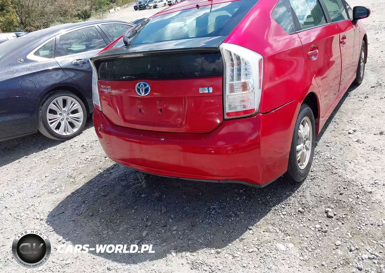 2011 Toyota Prius Two VIN:JTDKN3DU6B1369340 - 17