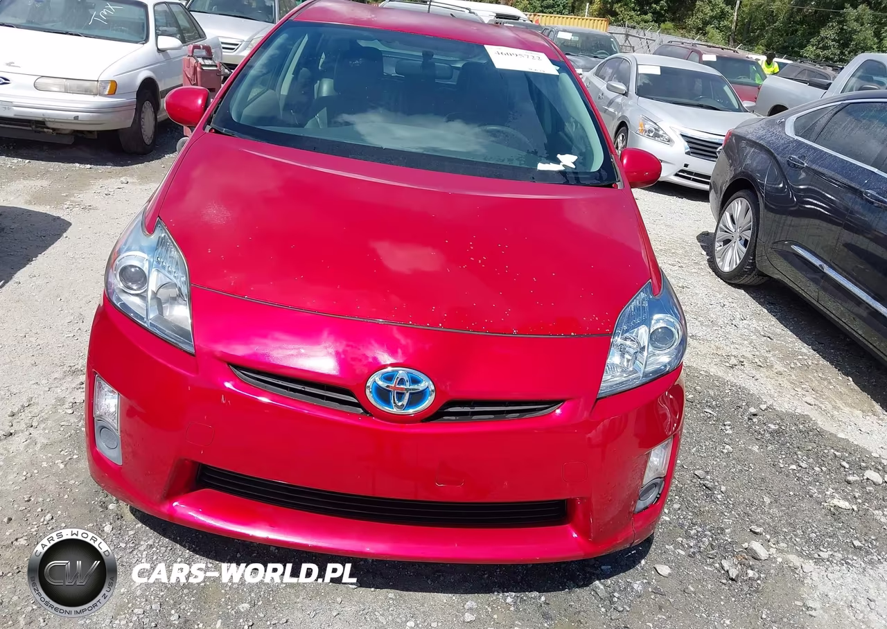 2011 Toyota Prius Two VIN:JTDKN3DU6B1369340 - 6