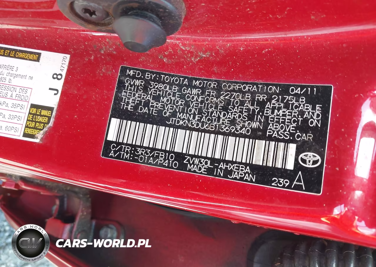2011 Toyota Prius Two VIN:JTDKN3DU6B1369340 - 9