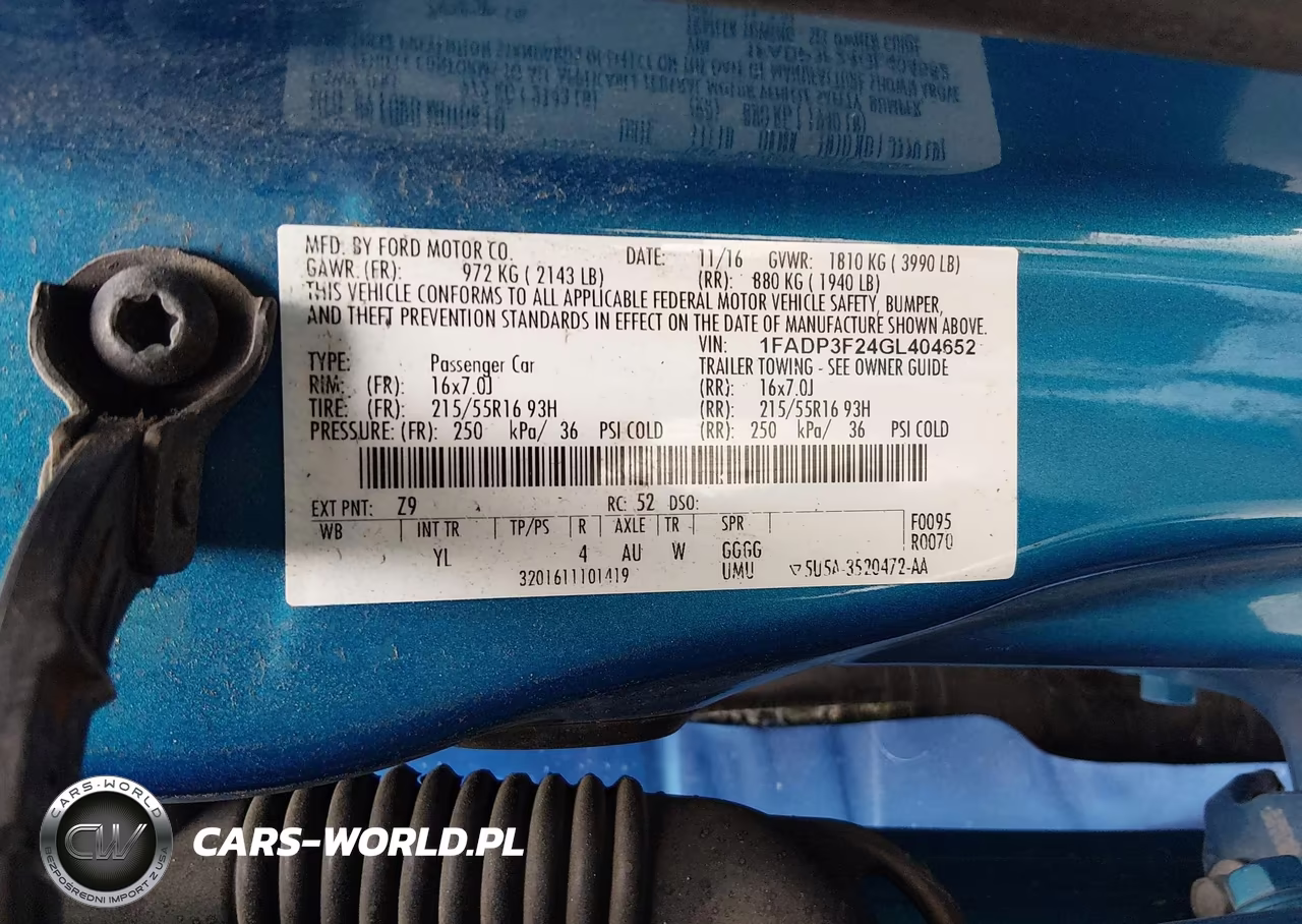 2016 Ford Focus Se VIN:1FADP3F24GL404652 - 9