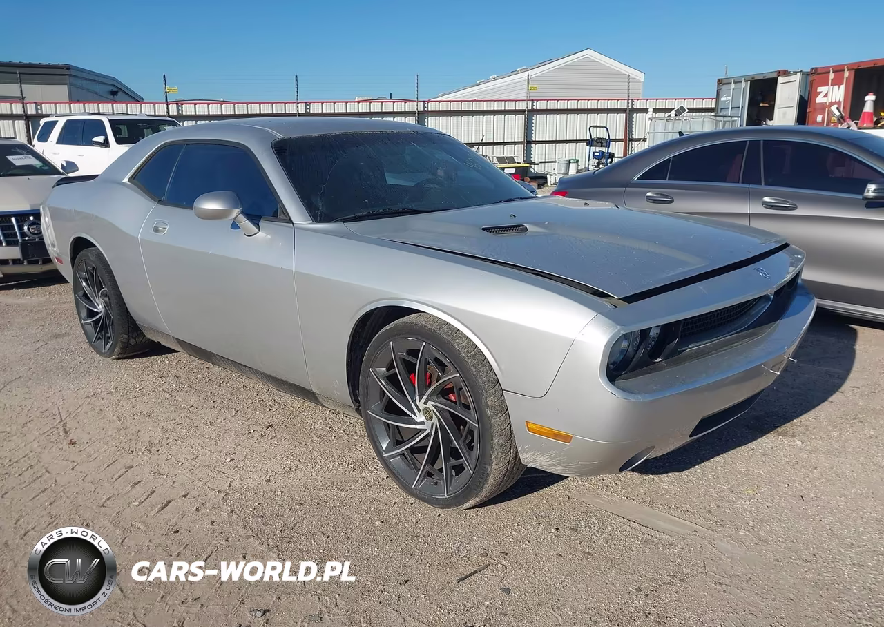 2010 Dodge Challenger Se VIN:2B3CJ4DV2AH323245 - 1