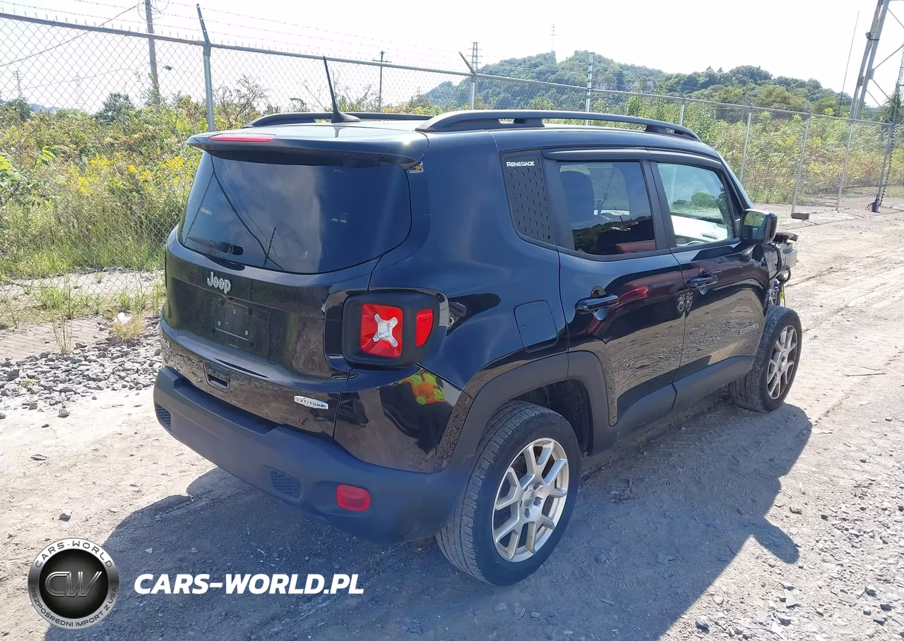 2019 Jeep Renegade Latitude 4X4 VIN:ZACNJBBB7KPK26172 - 4