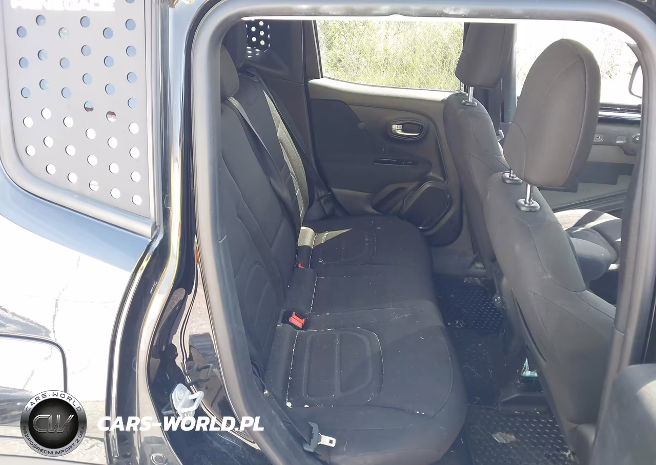 2019 Jeep Renegade Latitude 4X4 VIN:ZACNJBBB7KPK26172 - 8