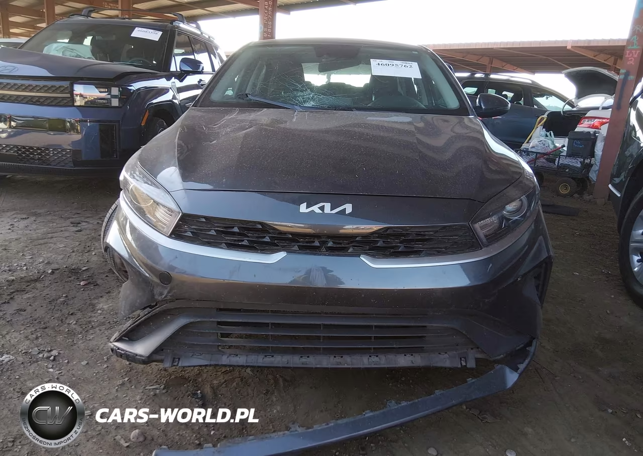 2023 Kia Forte Lxs VIN:3KPF24AD5PE578819 - 12
