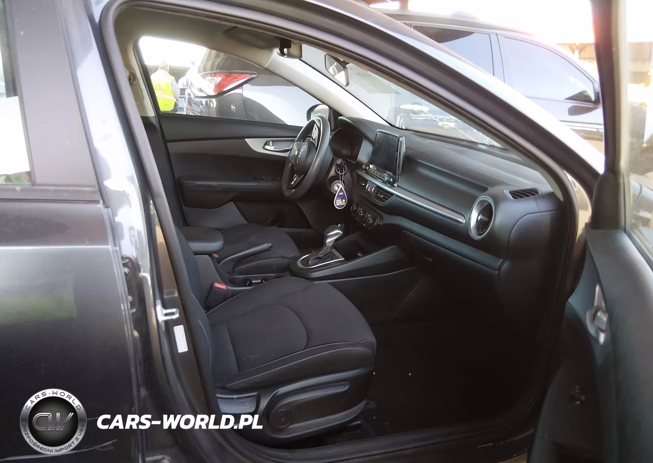 2023 Kia Forte Lxs VIN:3KPF24AD5PE578819 - 5