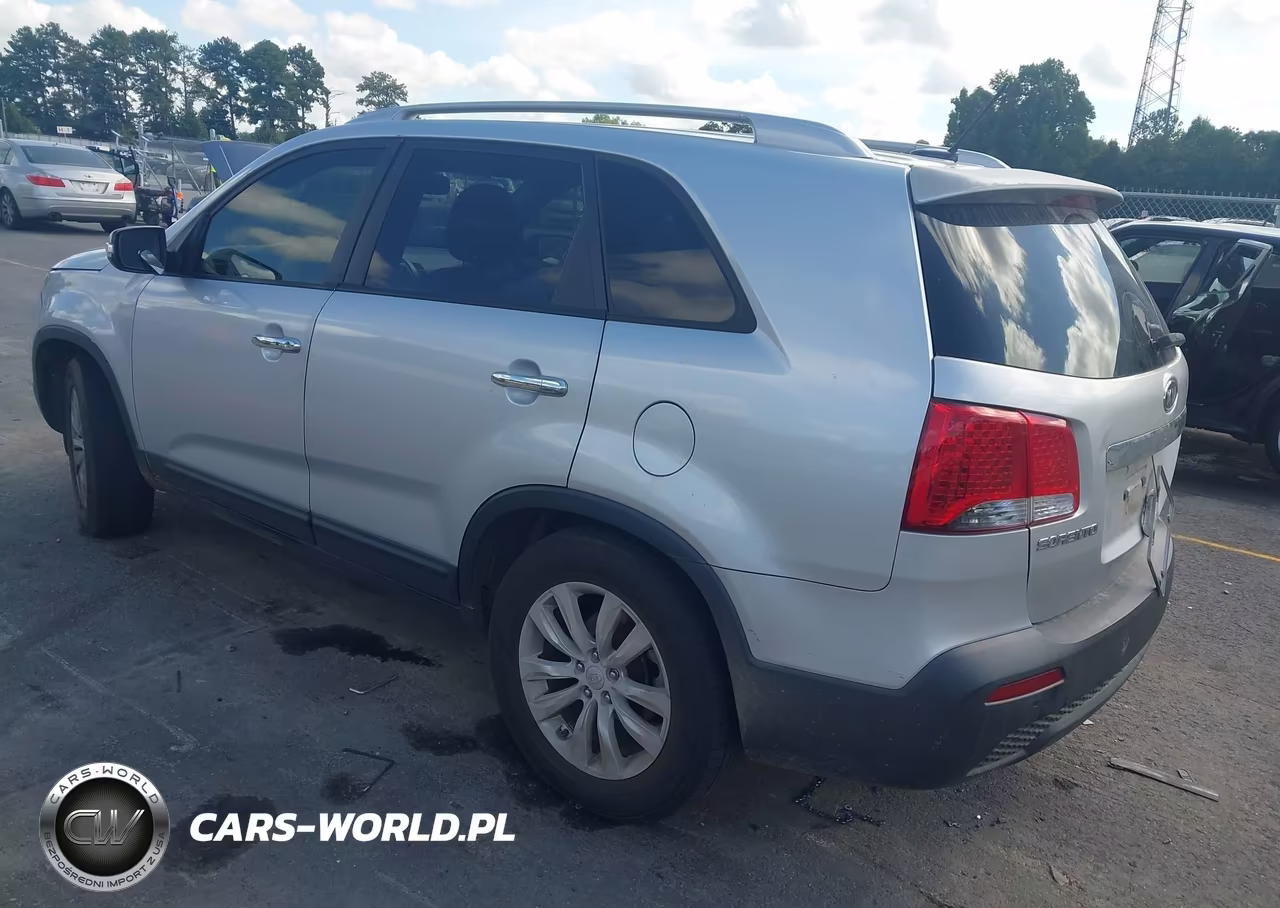 2011 Kia Sorento Ex V6 VIN:5XYKU4A28BG061923 - 3
