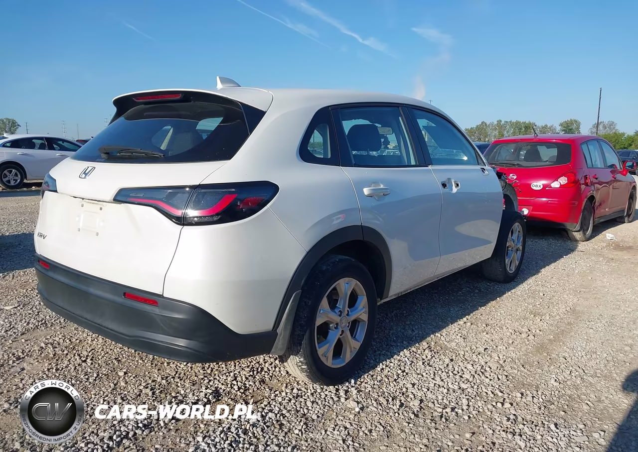 2024 Honda Hr-V Awd Lx VIN:3CZRZ2H36RM706238 - 4