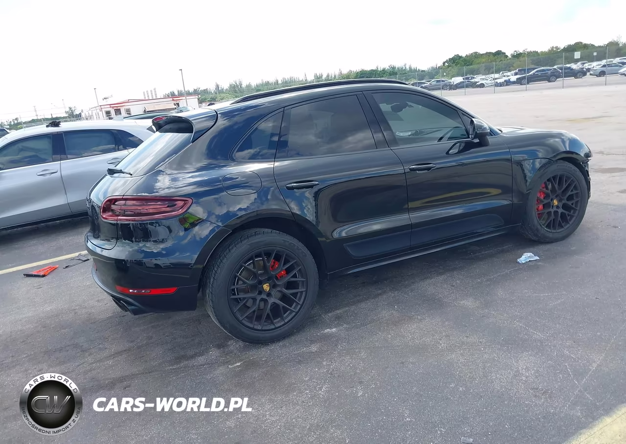2017 Porsche Macan Gts VIN:WP1AG2A53HLB51042 - 4