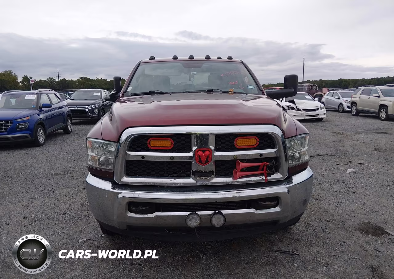 2017 Ram 3500 Tradesman 4X2 8' Box VIN:3C63RPGL4HG770129 - 12