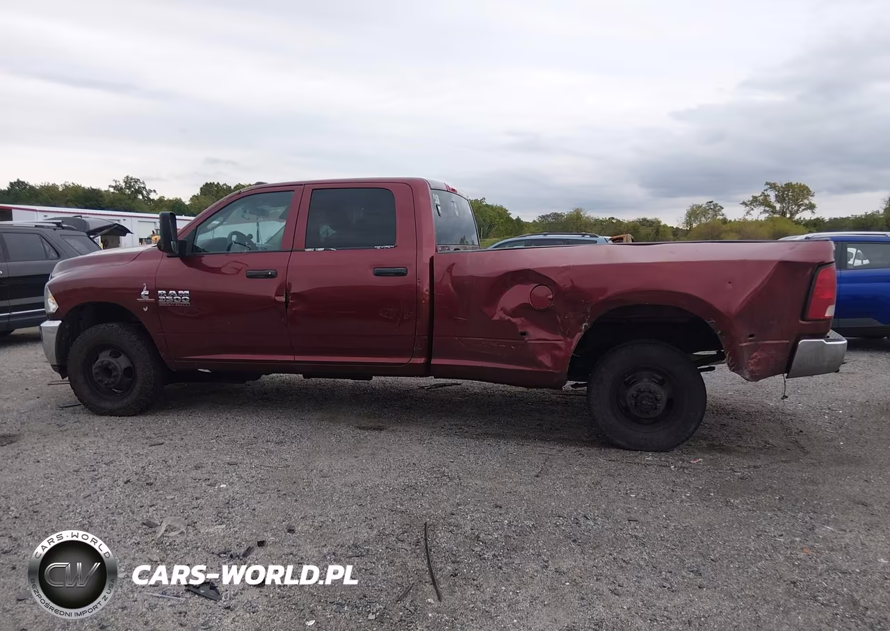 2017 Ram 3500 Tradesman 4X2 8' Box VIN:3C63RPGL4HG770129 - 14
