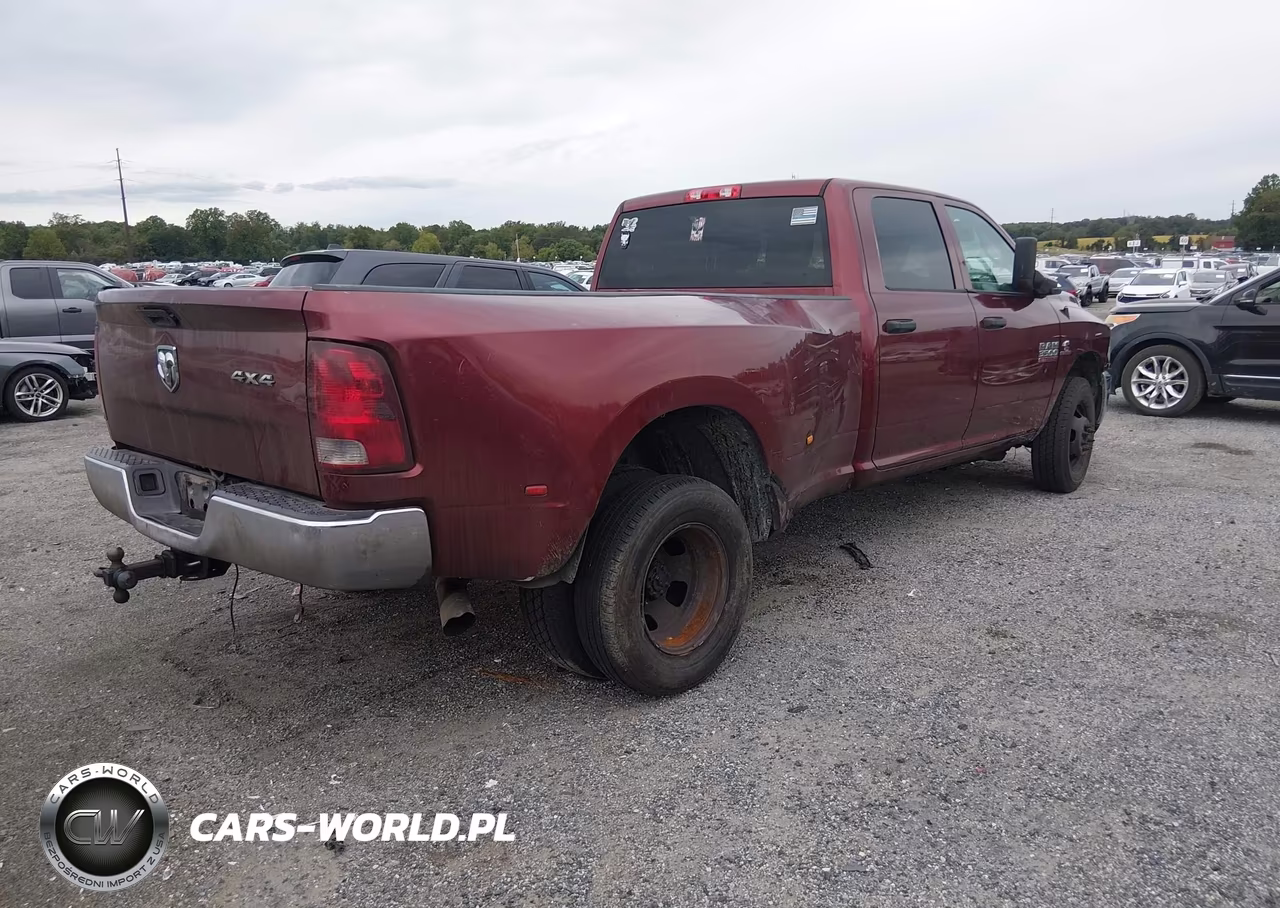 2017 Ram 3500 Tradesman 4X2 8' Box VIN:3C63RPGL4HG770129 - 4