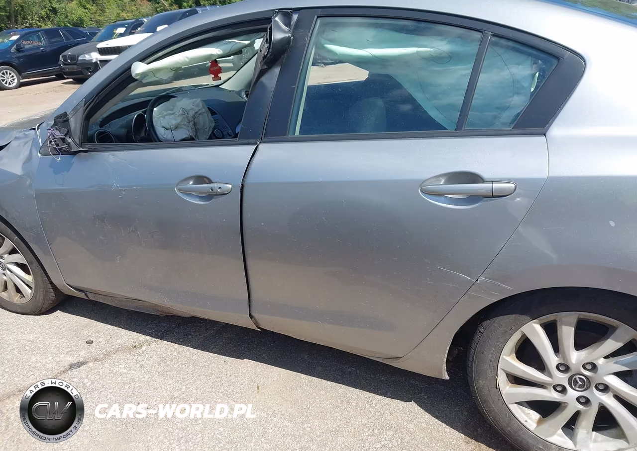 2013 Mazda Mazda3 I Touring VIN:JM1BL1V75D1822501 - 14