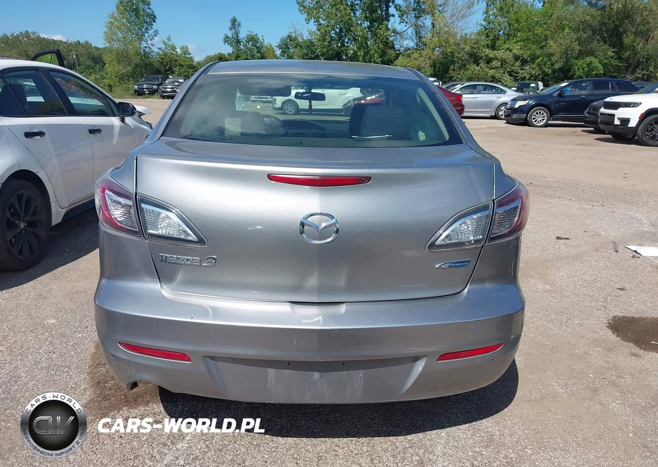 2013 Mazda Mazda3 I Touring VIN:JM1BL1V75D1822501 - 16