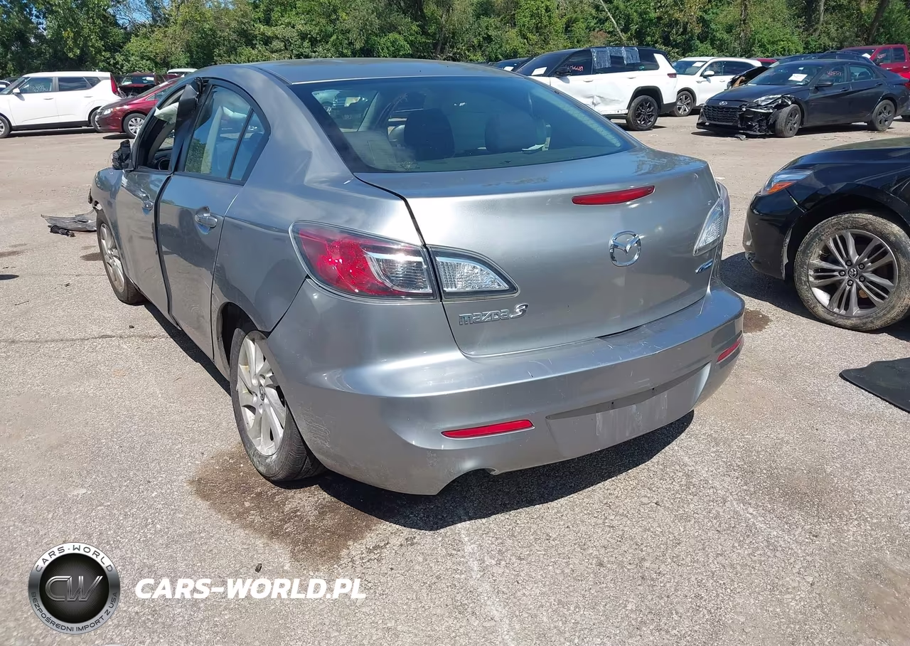 2013 Mazda Mazda3 I Touring VIN:JM1BL1V75D1822501 - 3