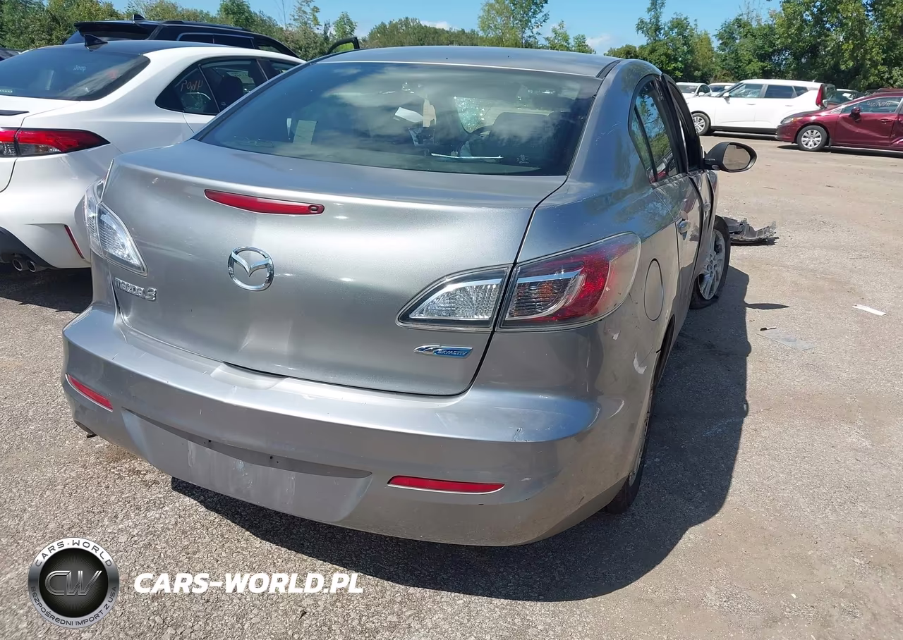 2013 Mazda Mazda3 I Touring VIN:JM1BL1V75D1822501 - 4