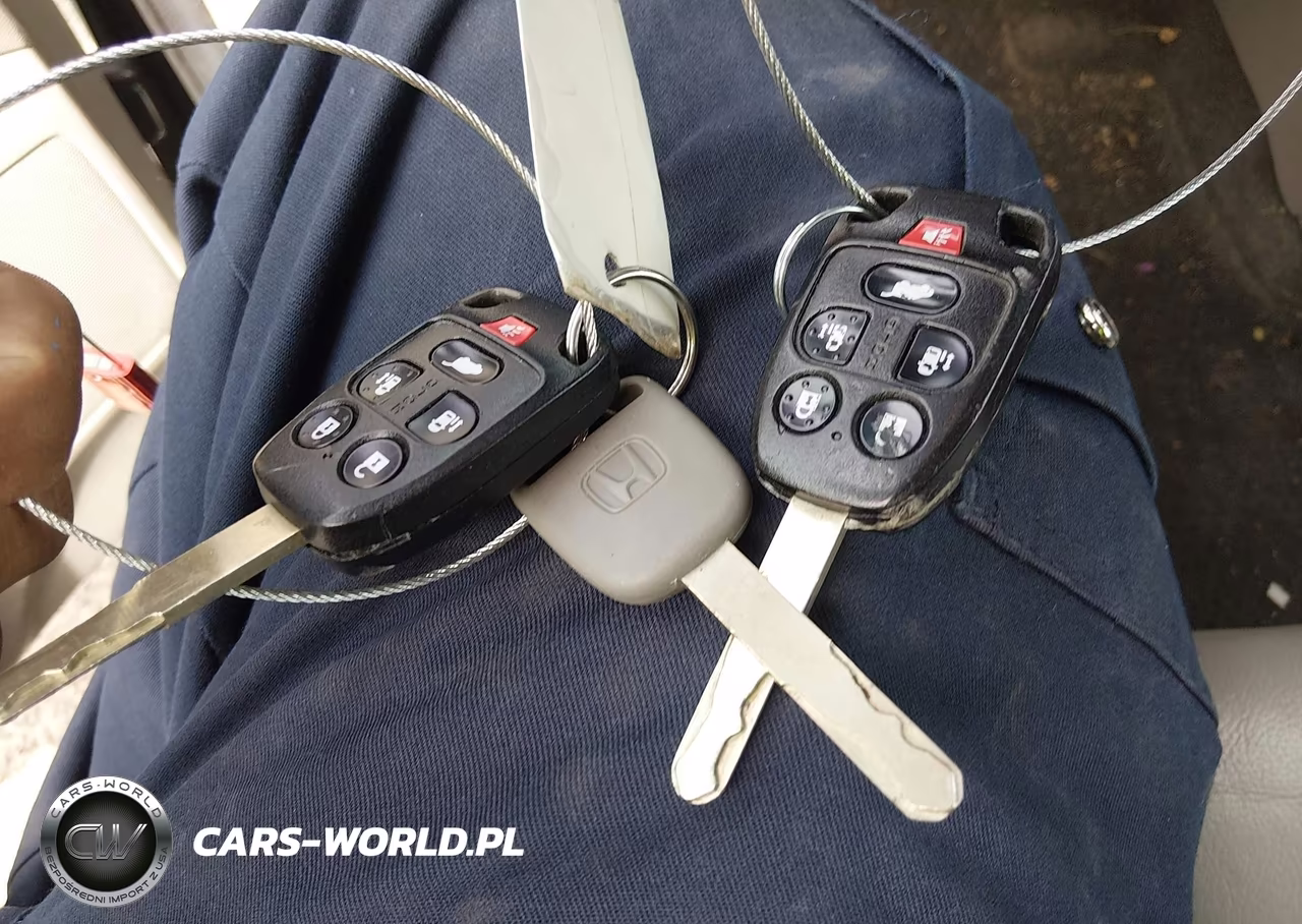 2011 Honda Odyssey Ex-L VIN:5FNRL5H67BB016124 - 11