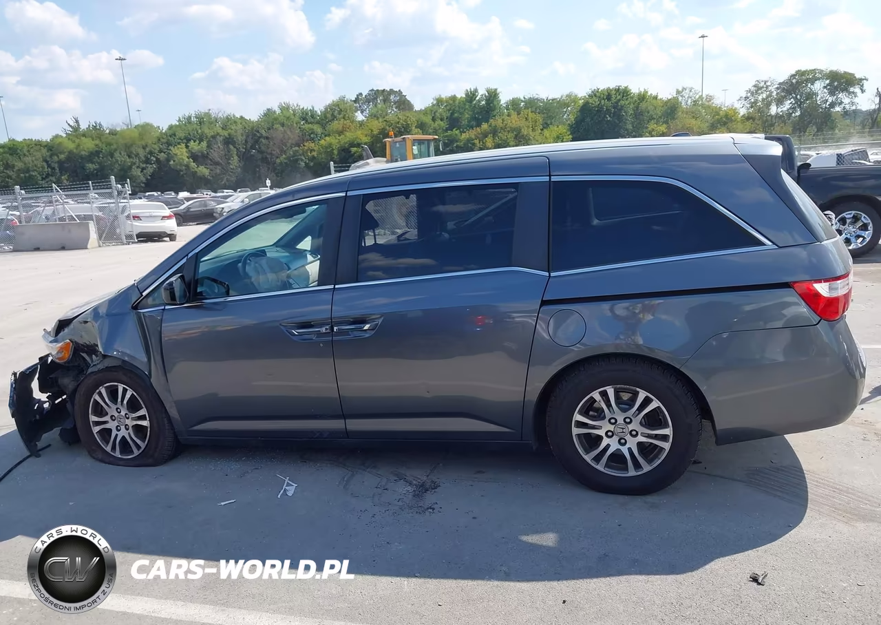 2011 Honda Odyssey Ex-L VIN:5FNRL5H67BB016124 - 14